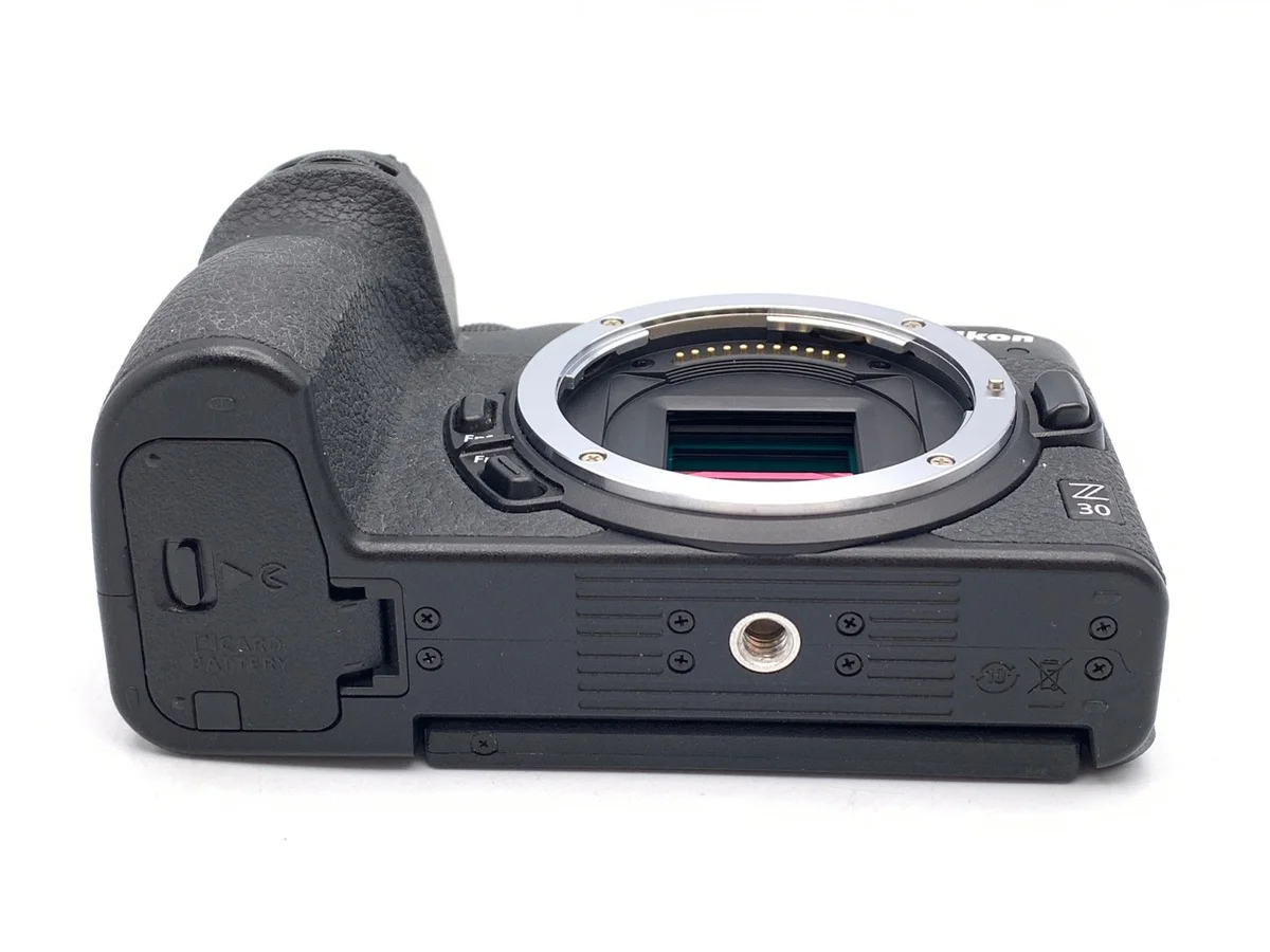 Nikon Z30 - Thumbnail 3