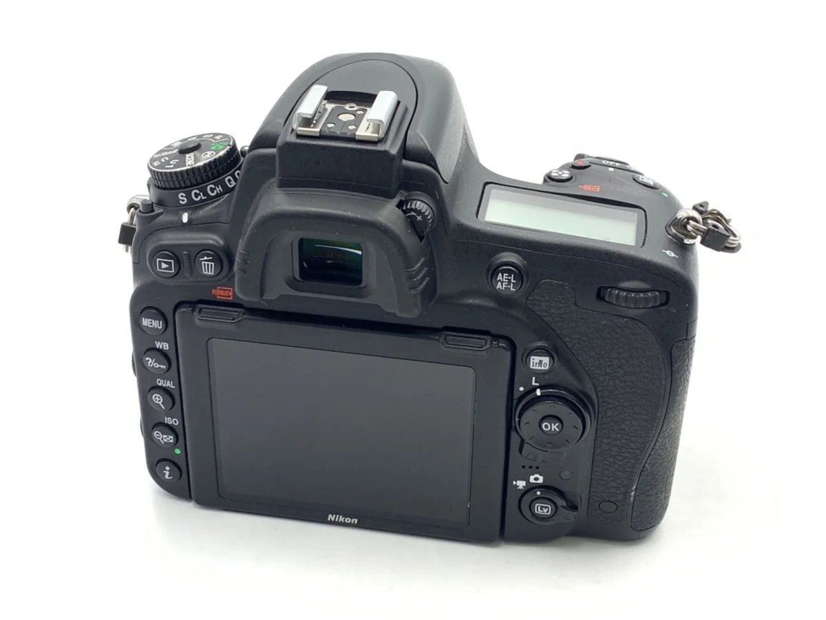 Nikon D750 - Thumbnail 2