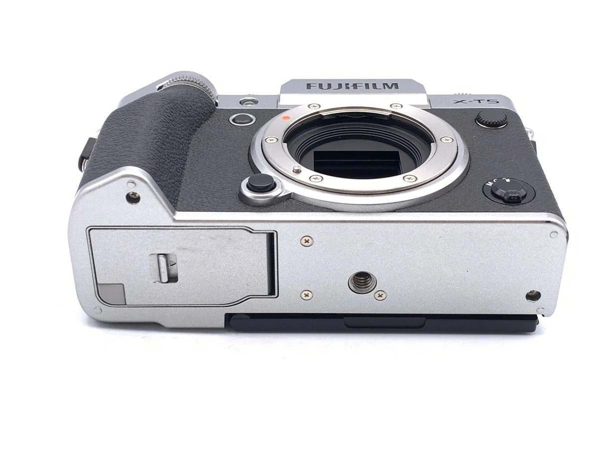 Fujifilm X-T5 - Thumbnail 3