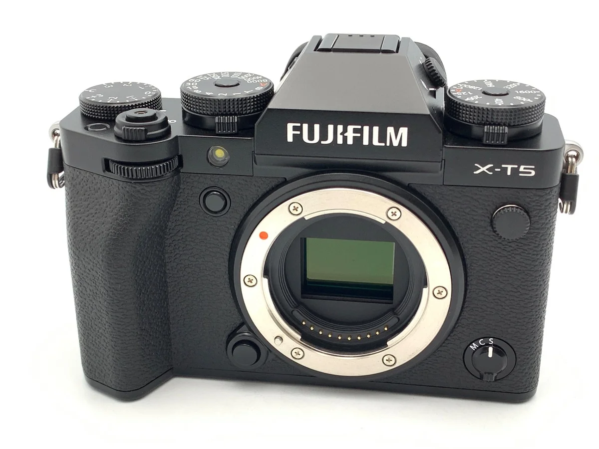 Fujifilm X-T5