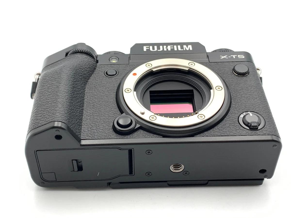 Fujifilm X-T5 - Thumbnail 3