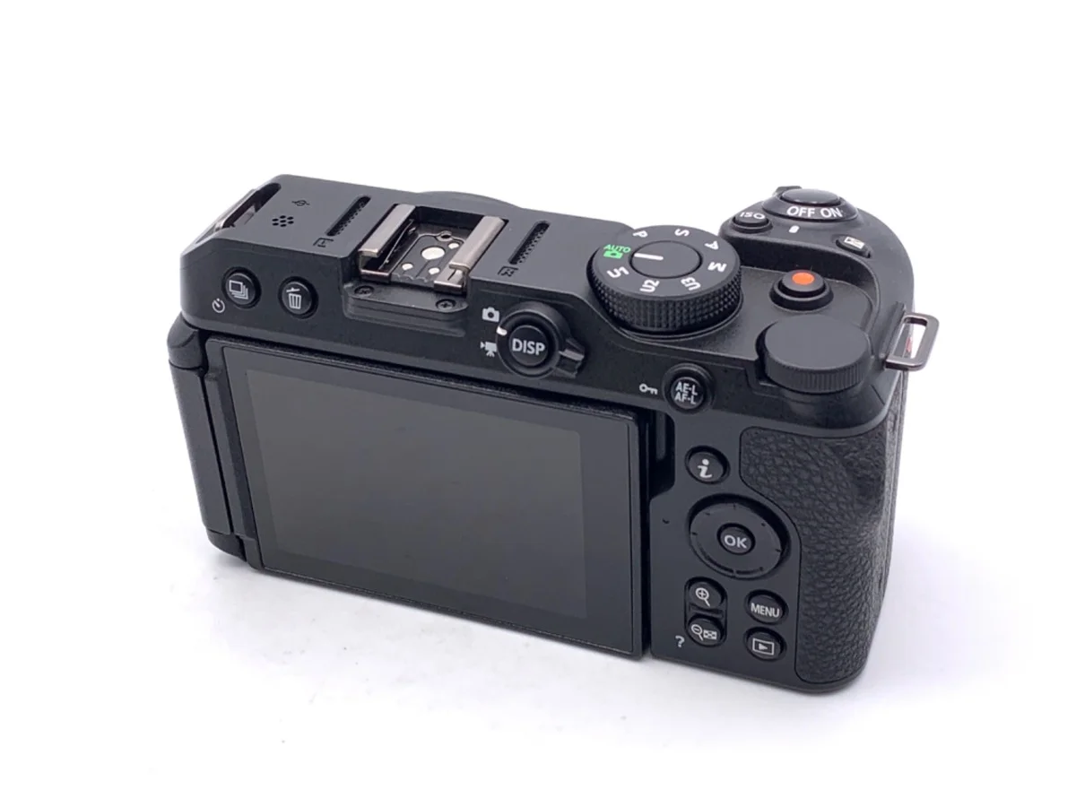 Nikon Z30 - Thumbnail 2