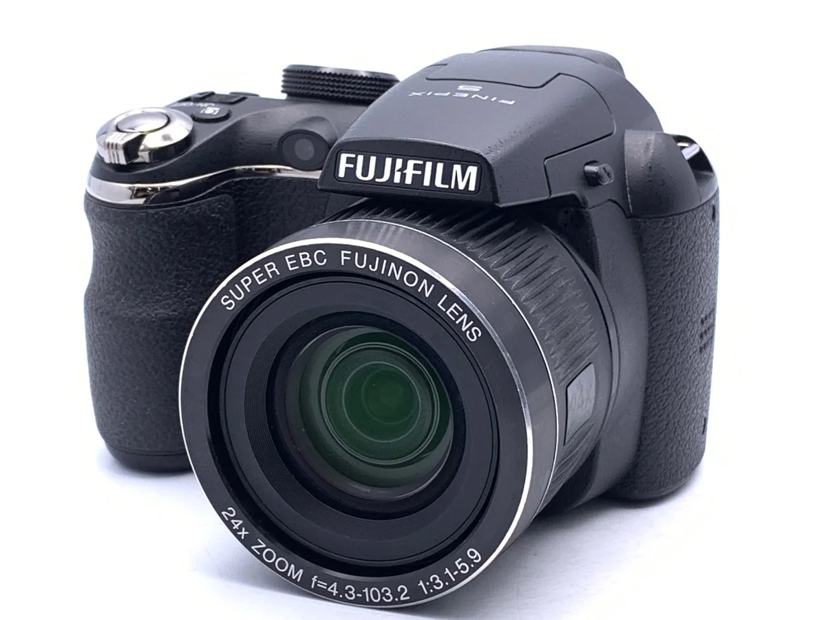 Fujifilm FinePix S3200