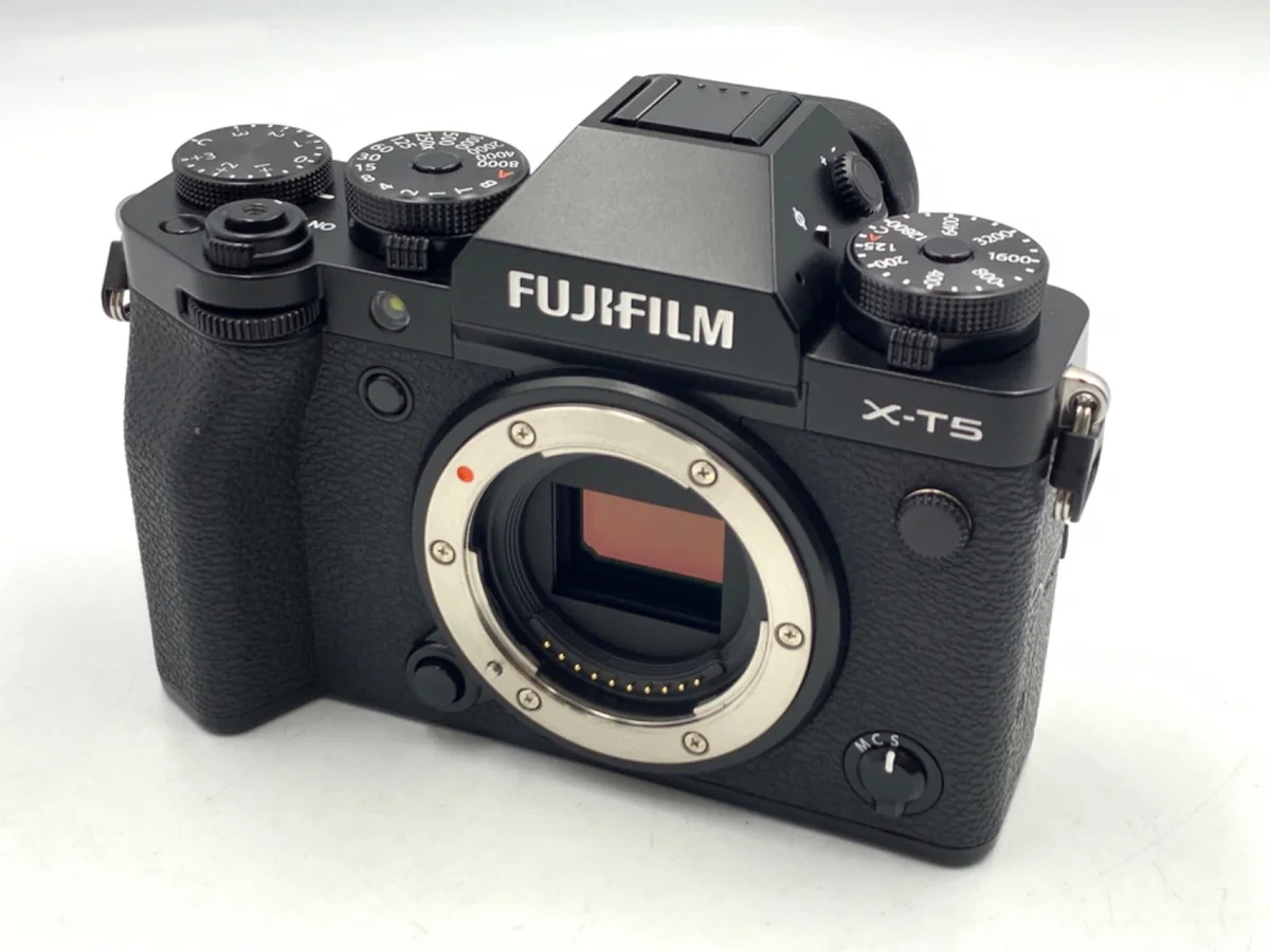 Fujifilm X-T5