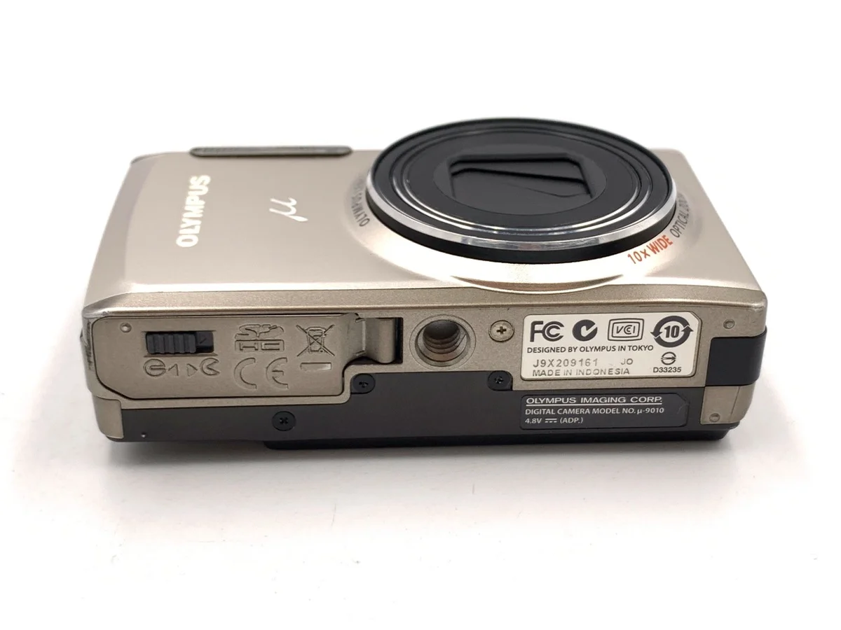 Olympus 9010 - Thumbnail 3