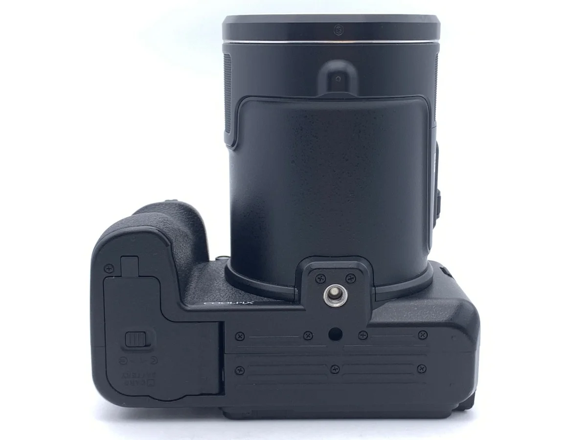 Nikon COOLPIX P950 - Thumbnail 3