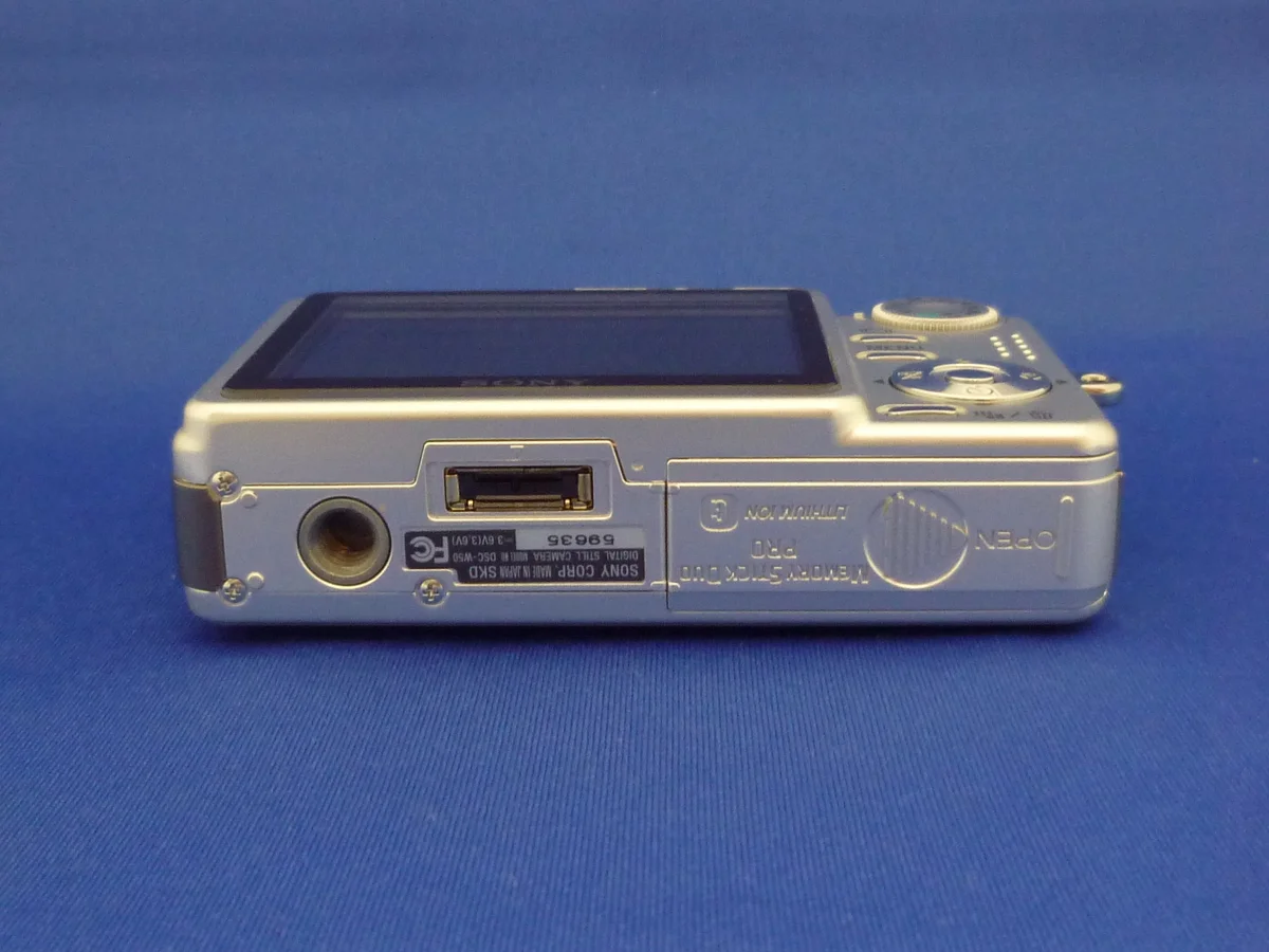 Sony DSC-W50 600 - Thumbnail 3