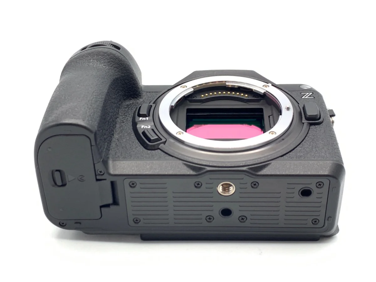 Nikon Z6III - Thumbnail 3