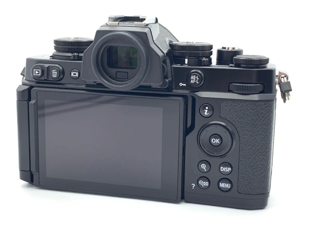 Nikon Zfc - Thumbnail 2