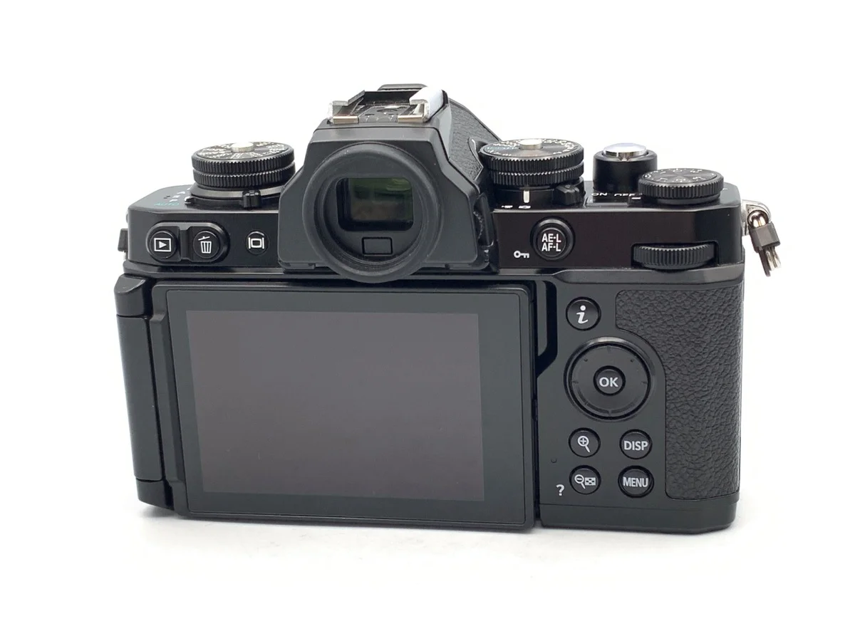 Nikon Zfc - Thumbnail 2