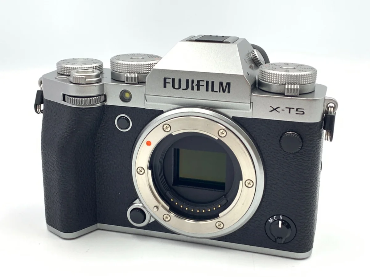 Fujifilm X-T5