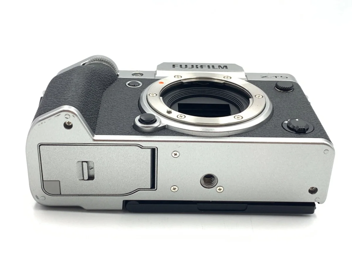 Fujifilm X-T5 - Thumbnail 3