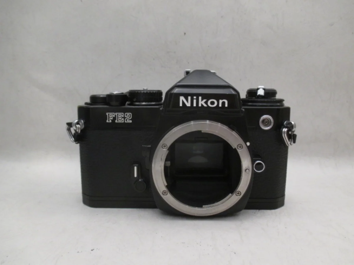 Nikon FE2