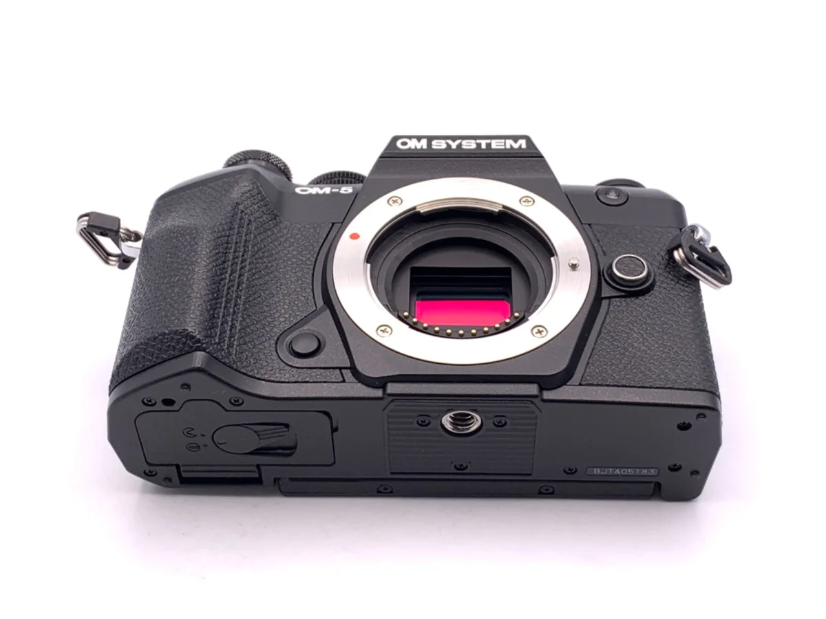 Olympus OM SYSTEM OM-5 Mark II - Thumbnail 3