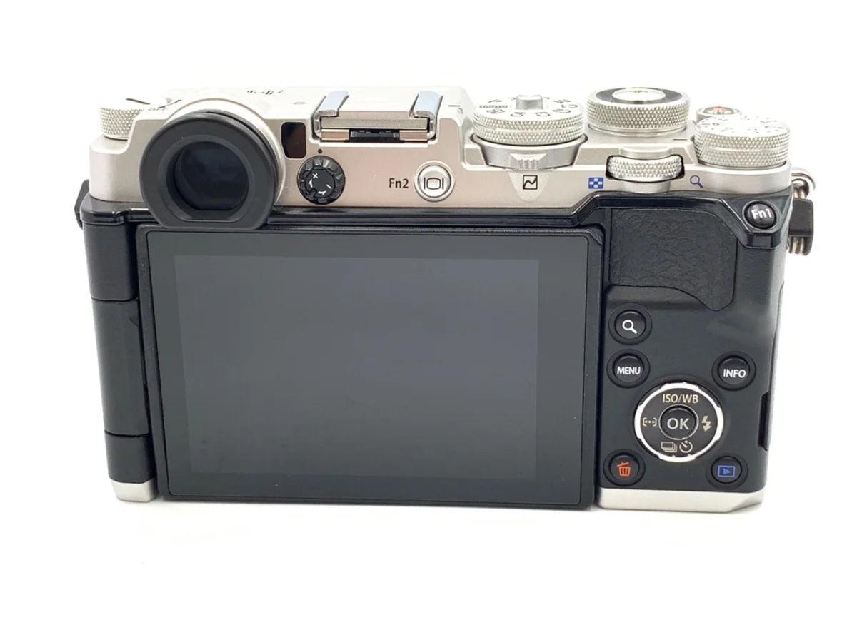 Olympus PEN-F - Thumbnail 2