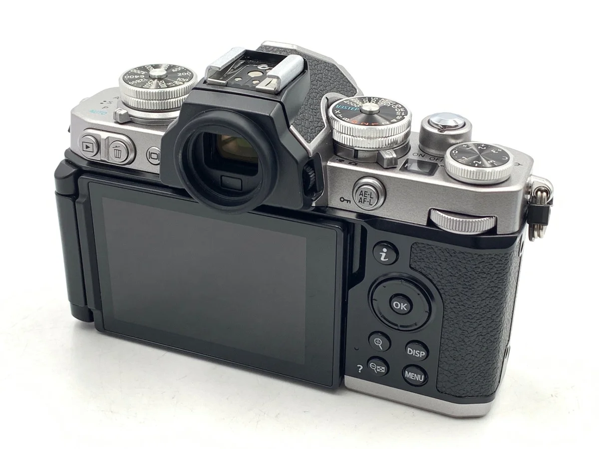 Nikon Zfc - Thumbnail 2