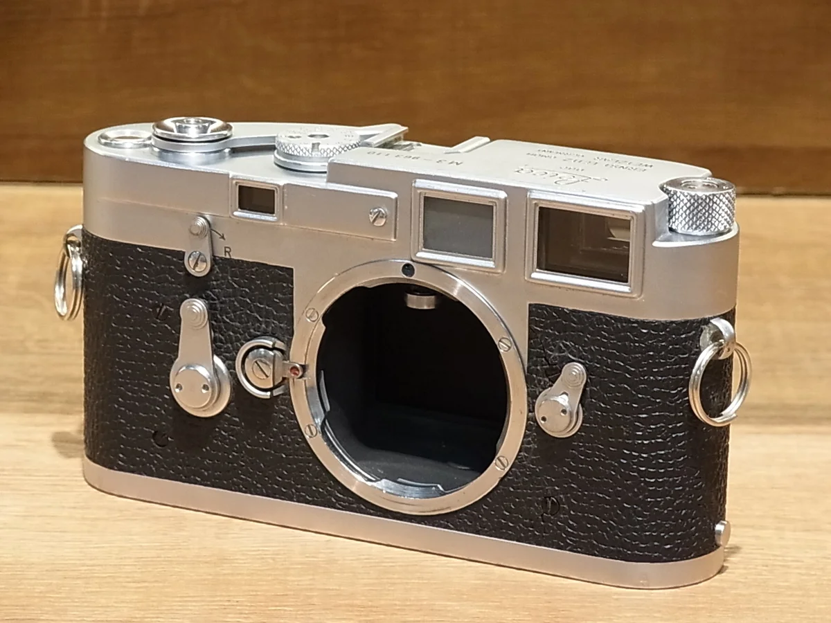 Leica M3
