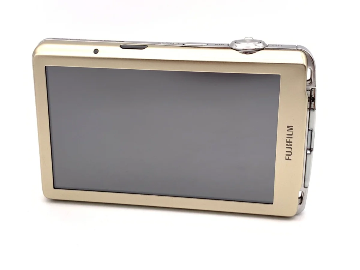 Fujifilm FinePix Z800EXR - Thumbnail 2