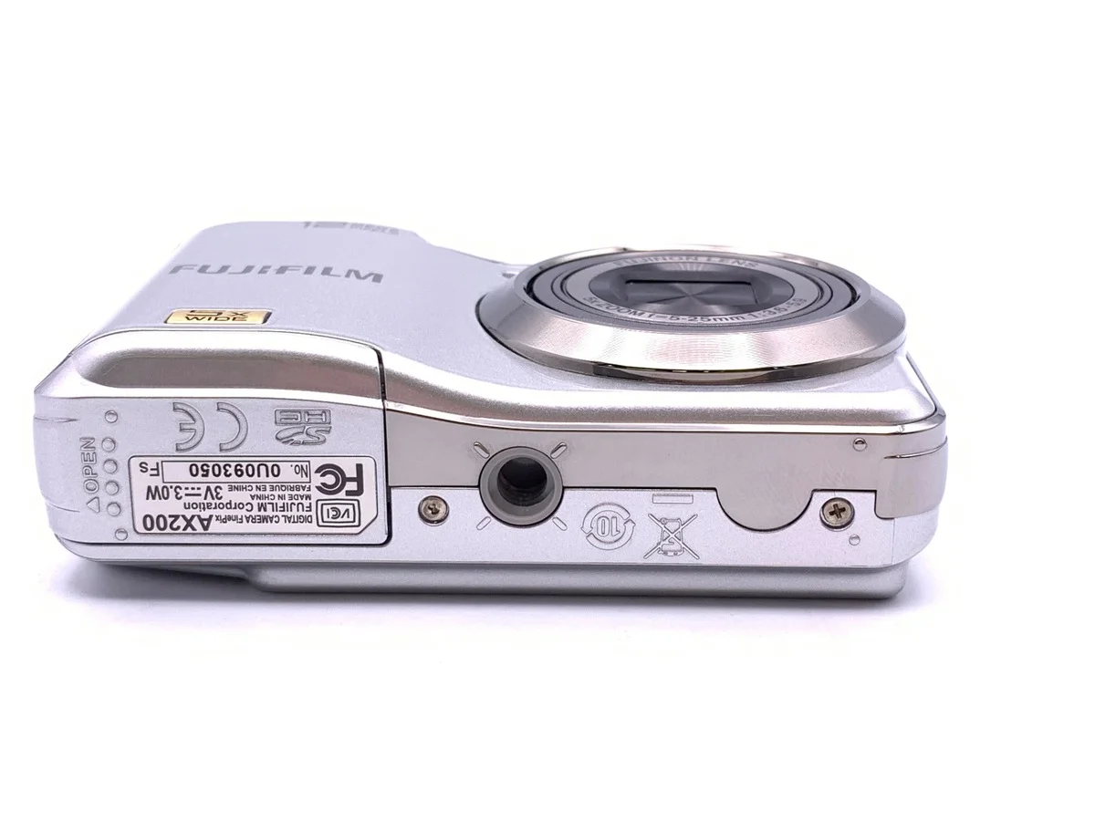 Fujifilm FinePix AX200 - Thumbnail 3