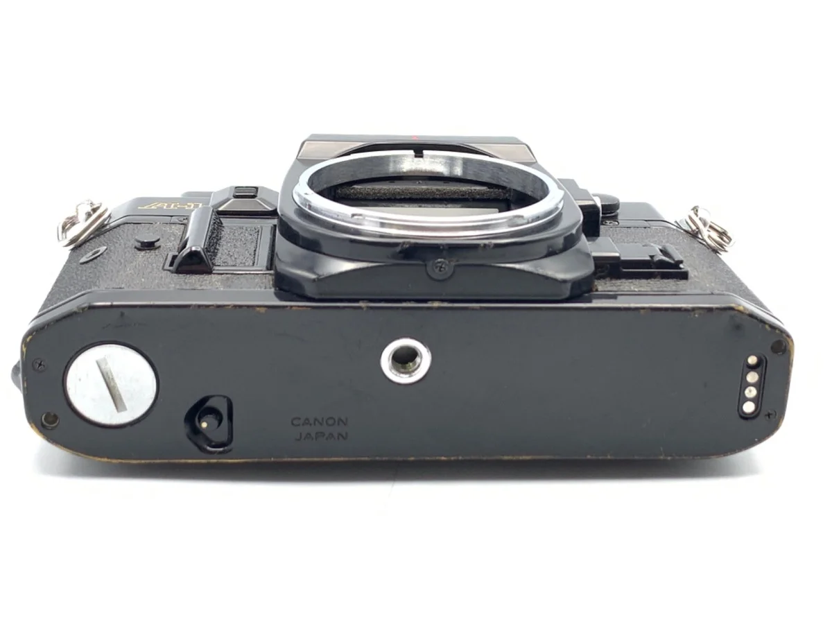 Canon A-1 - Thumbnail 3