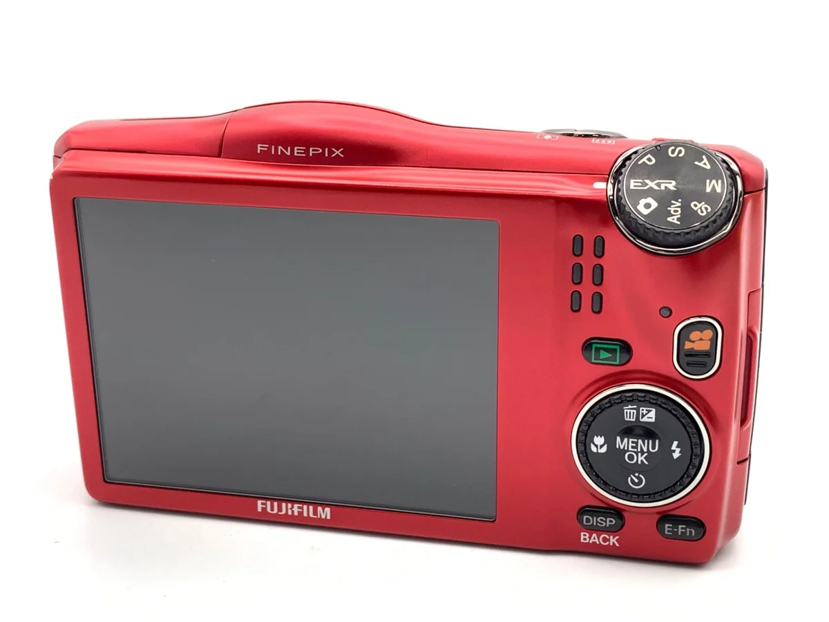 Fujifilm FinePix F820EXR - Thumbnail 2