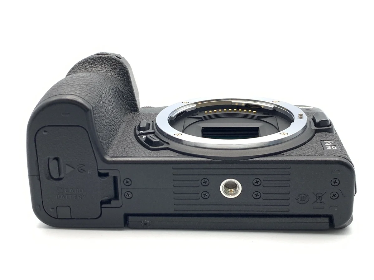 Nikon Z30 - Thumbnail 3