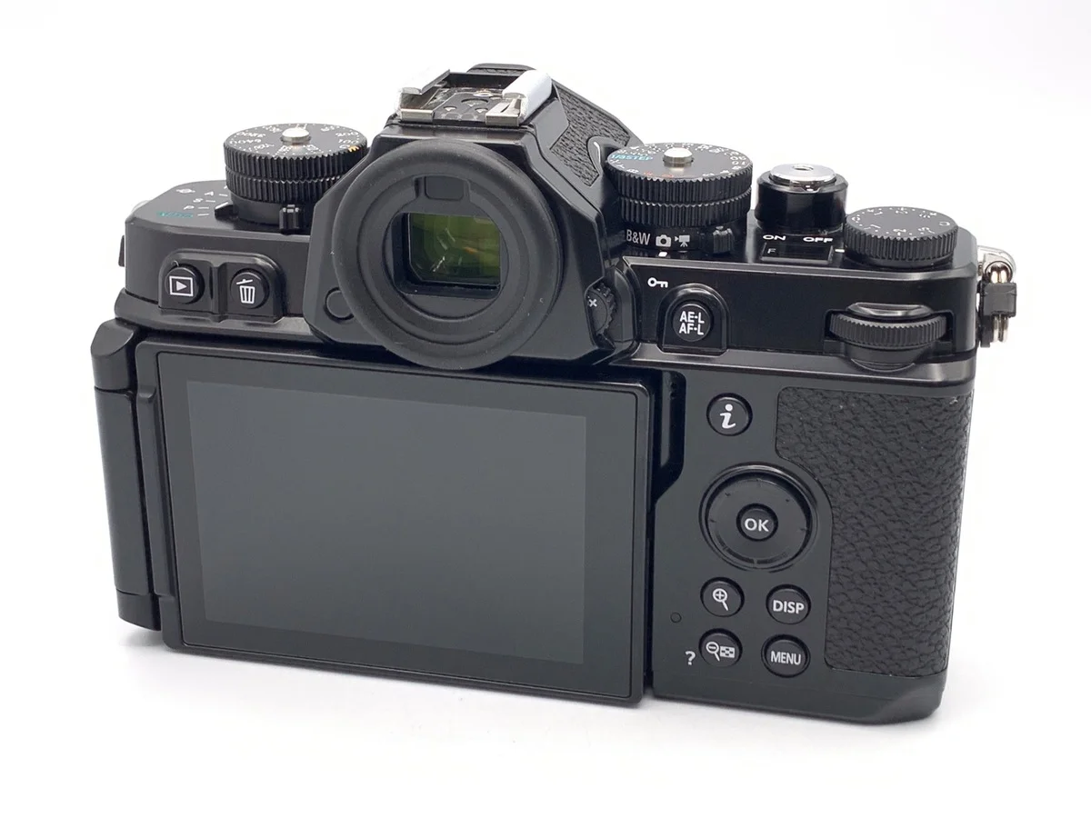 Nikon Zf - Thumbnail 2