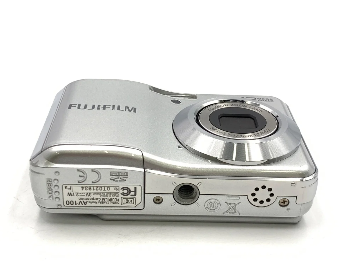 Fujifilm FinePix AV100 - Thumbnail 3