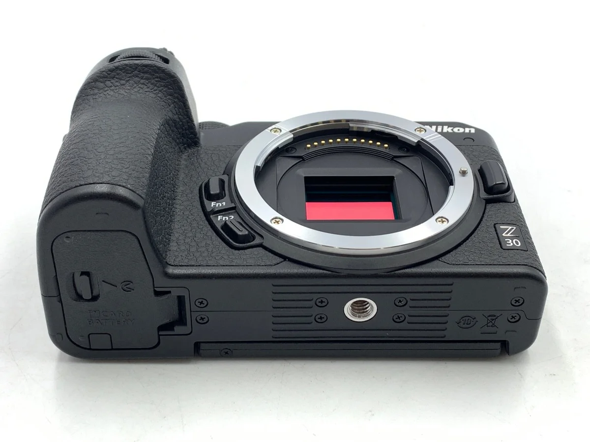 Nikon Z30 - Thumbnail 3