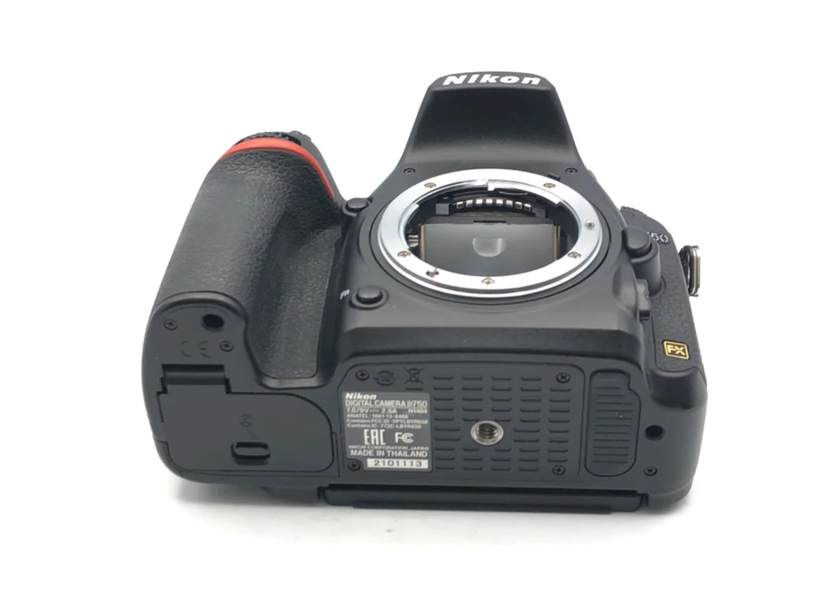 Nikon D750 - Thumbnail 3