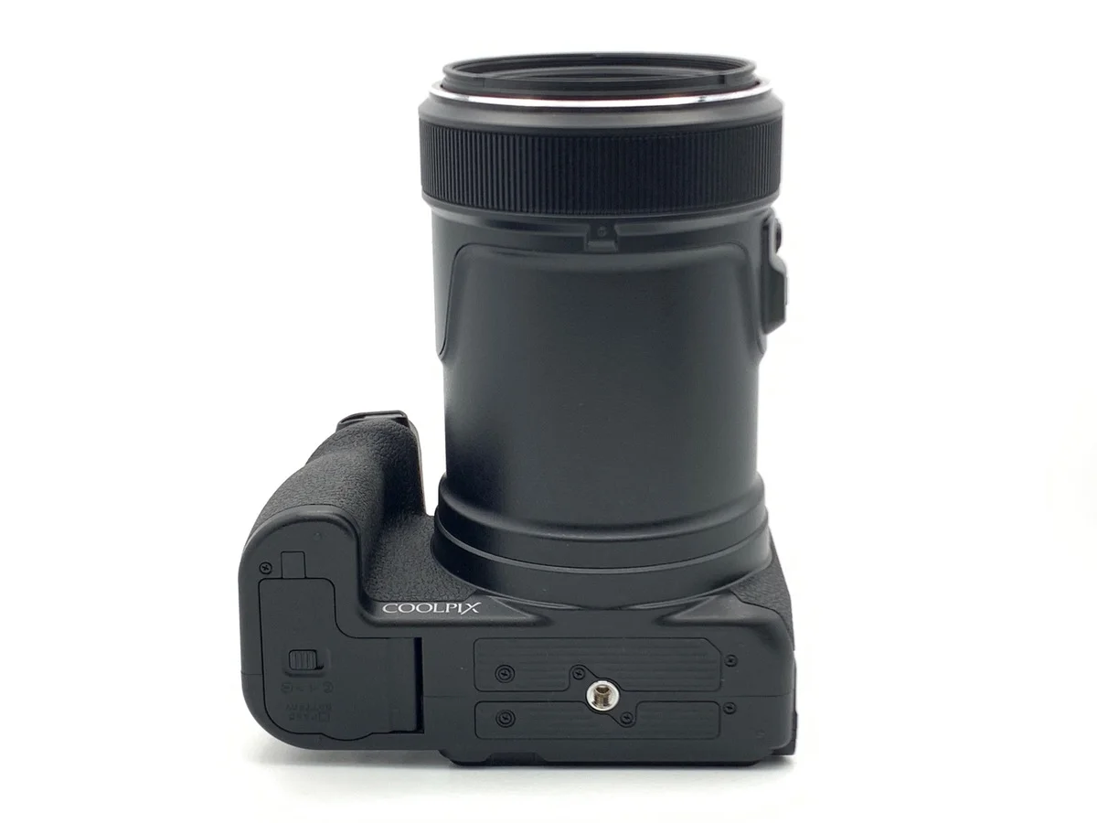 Nikon COOLPIX P1100 - Thumbnail 3