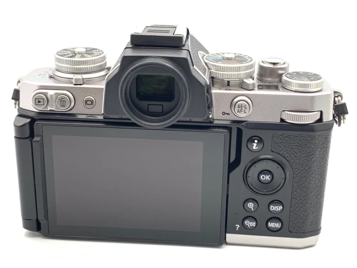 Nikon Zfc - Thumbnail 2