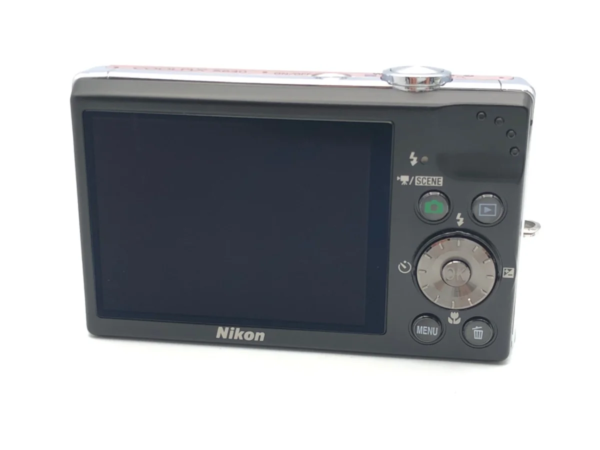 Nikon COOLPIX S640 - Thumbnail 2