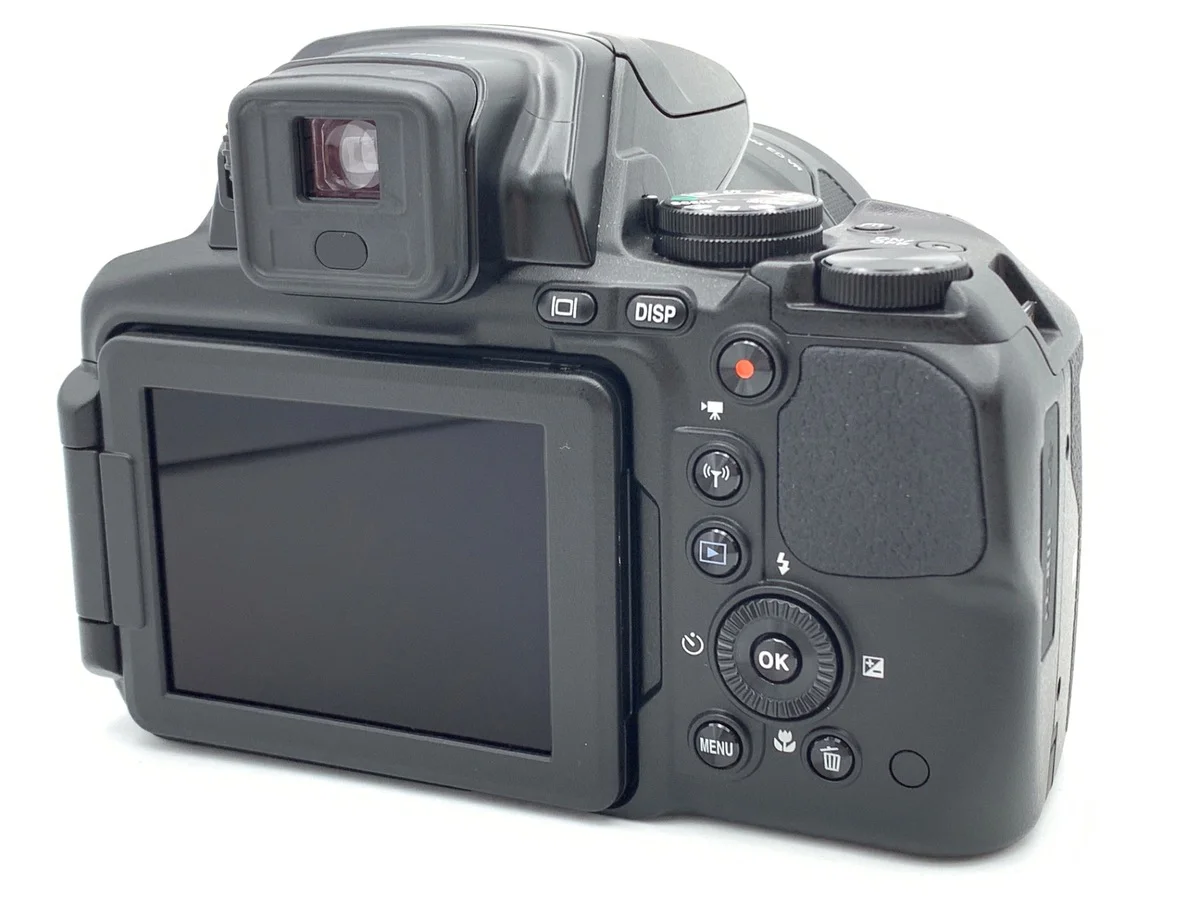 Nikon COOLPIX P900 - Thumbnail 2