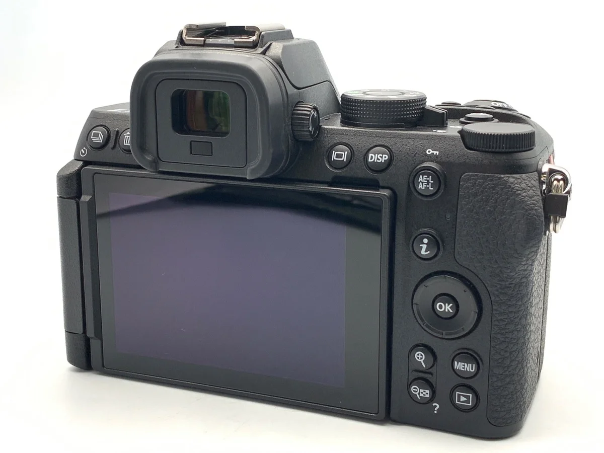 Nikon Z50II - Thumbnail 2