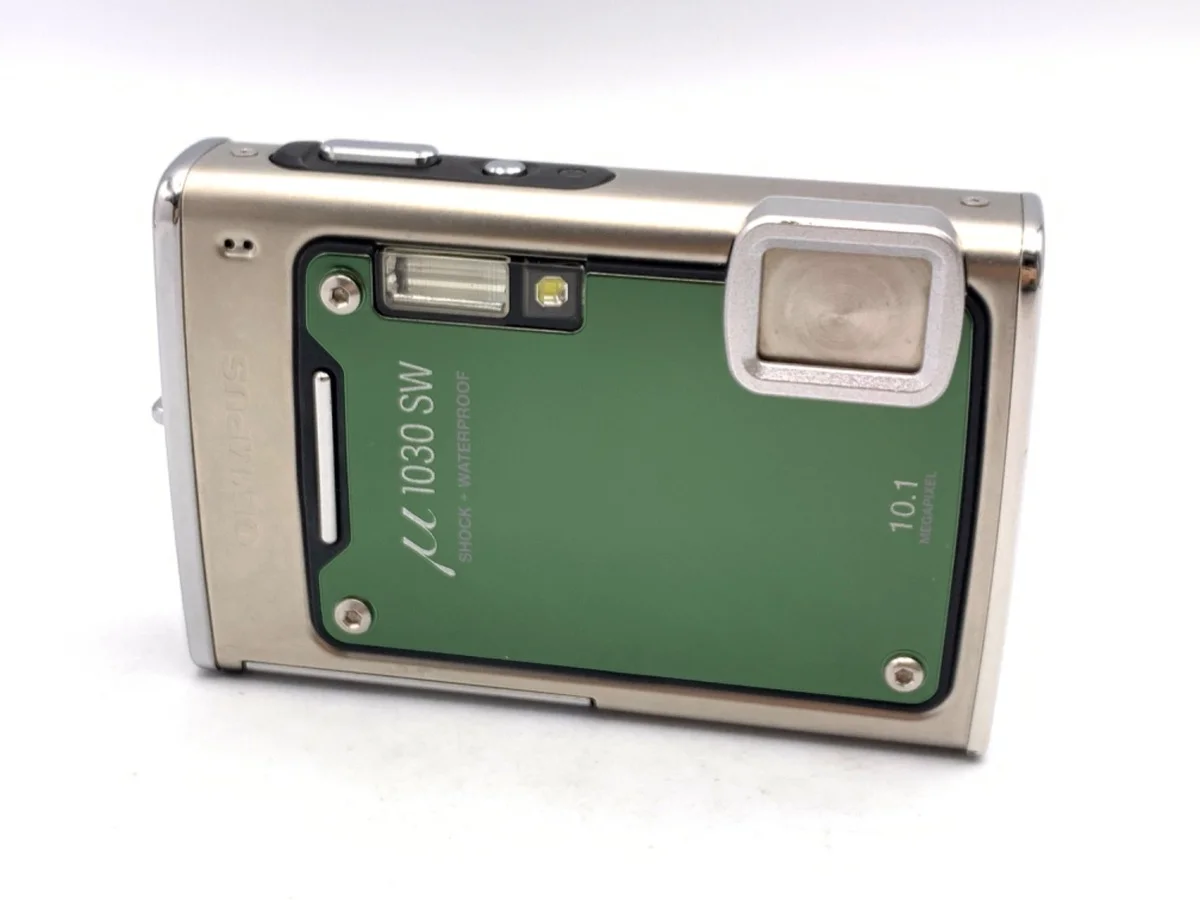 Olympus 1030SW