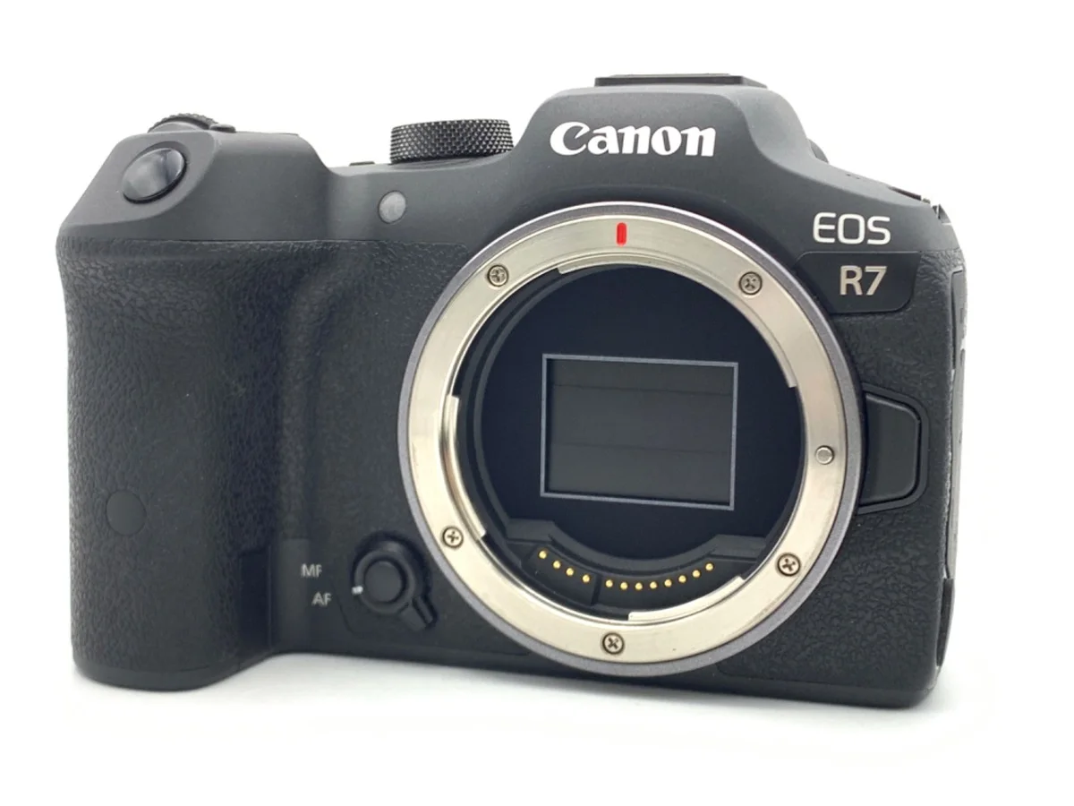 Canon EOS R7