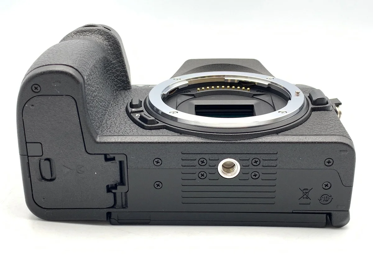 Nikon Z50II - Thumbnail 3