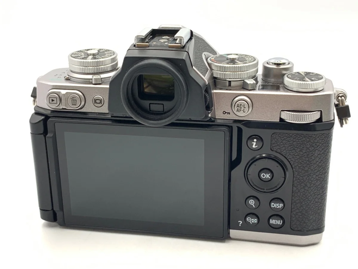 Nikon Zfc - Thumbnail 2