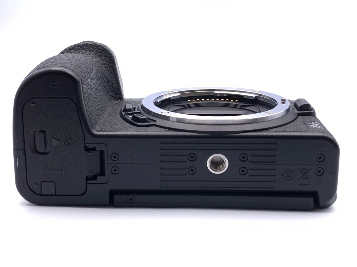 Nikon Z30 - Thumbnail 3