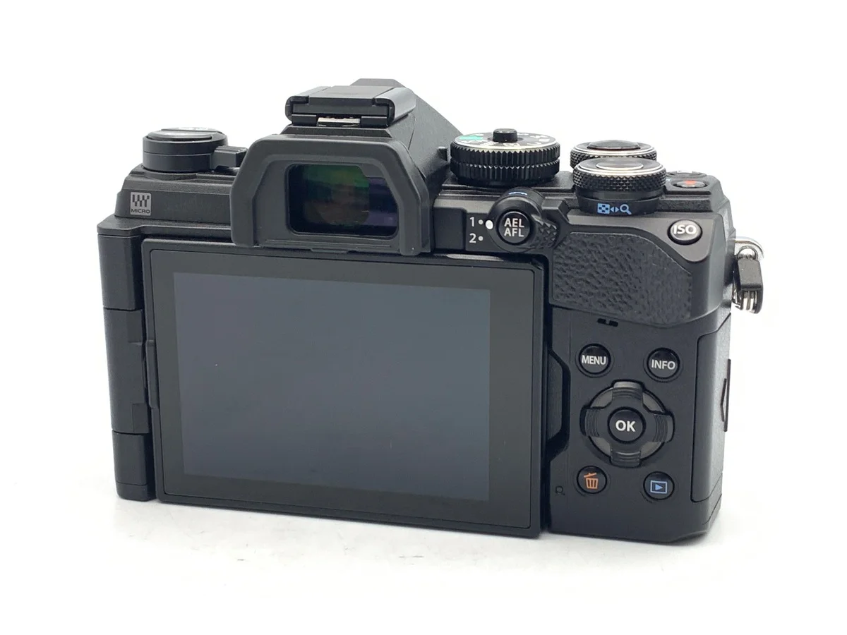 Olympus OM SYSTEM OM-5 - Thumbnail 2