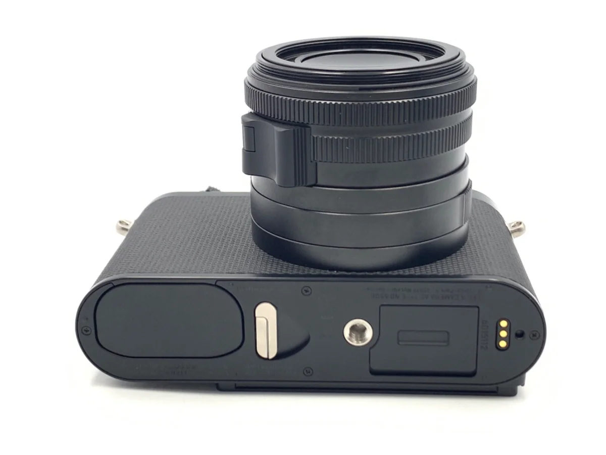 Leica Q3 - Thumbnail 3