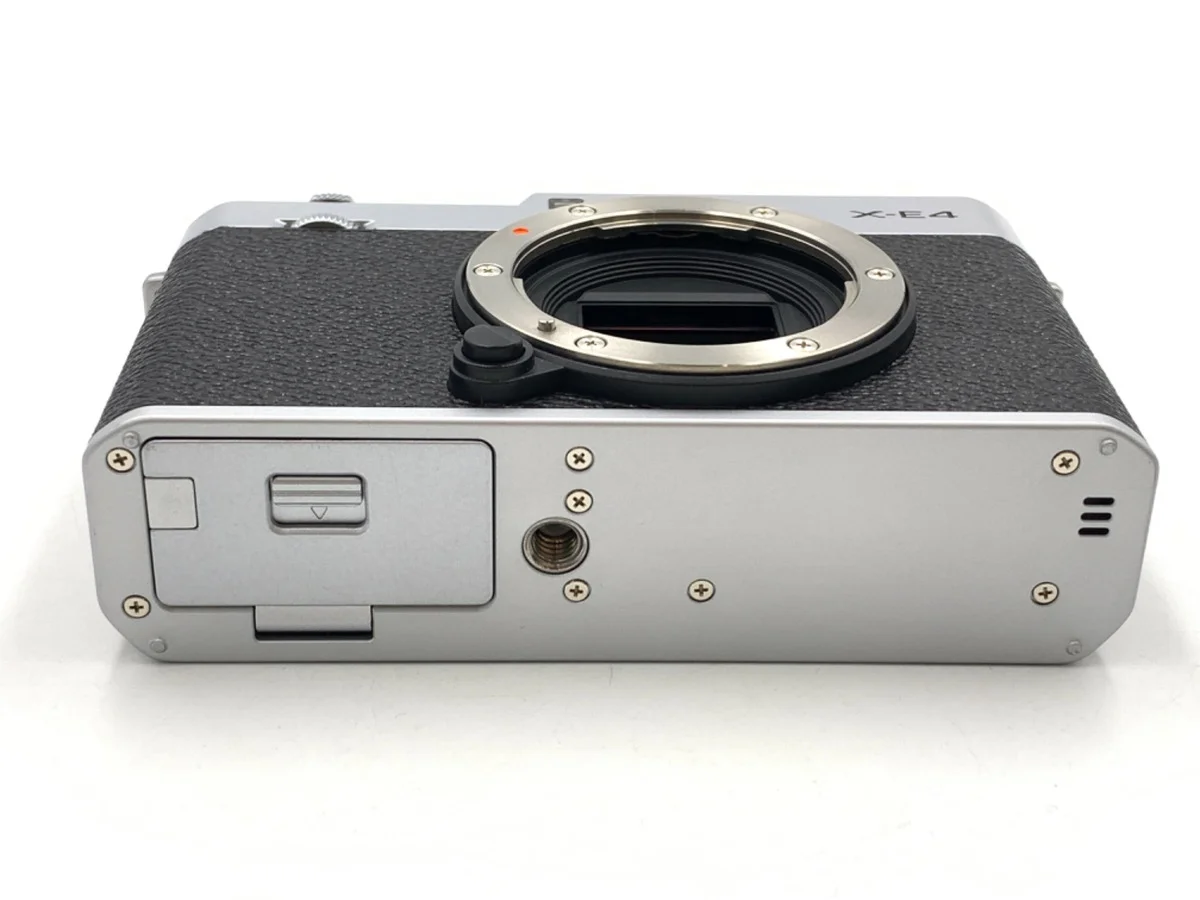 Fujifilm X-E4 - Thumbnail 3