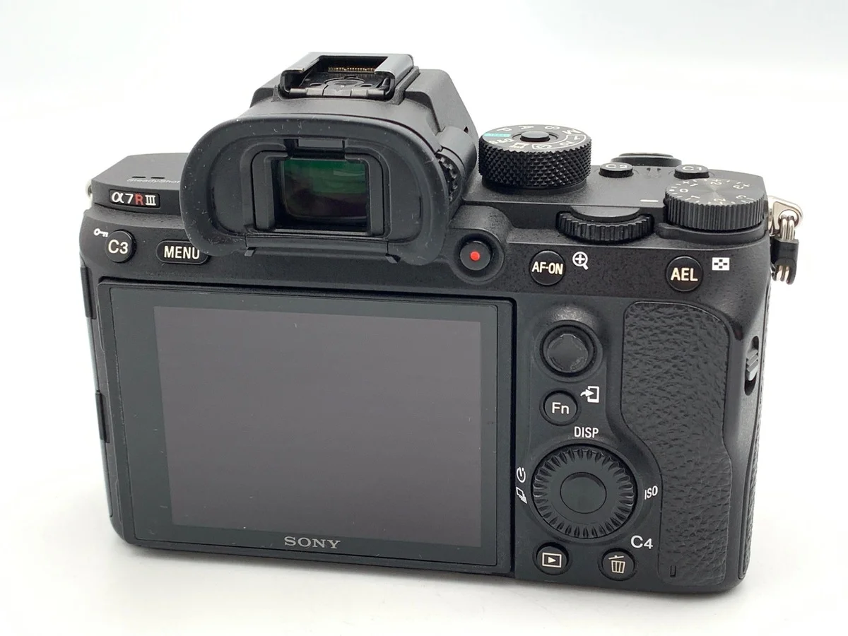 Sony α7R III [ILCE-7RM3 - Thumbnail 2