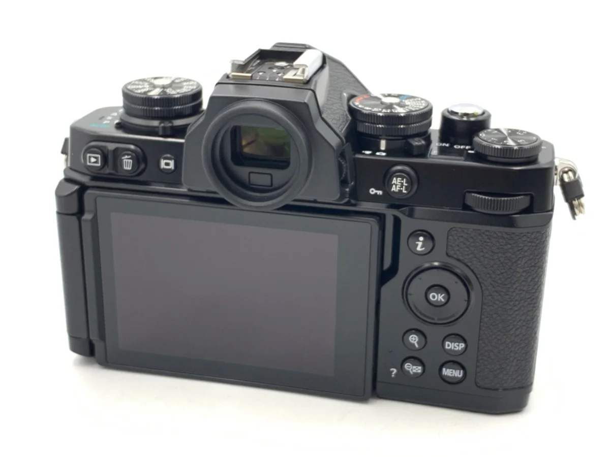 Nikon Zfc - Thumbnail 2