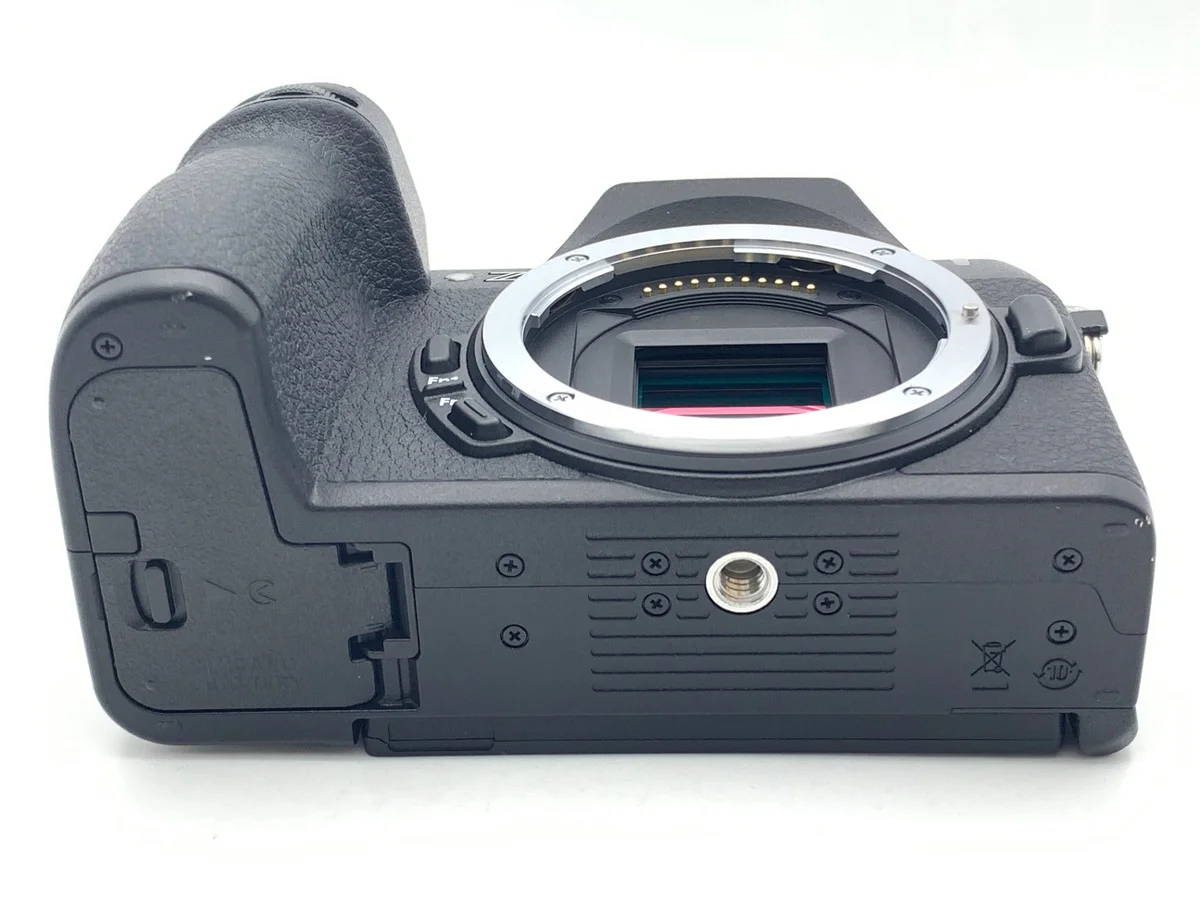 Nikon Z50II - Thumbnail 3