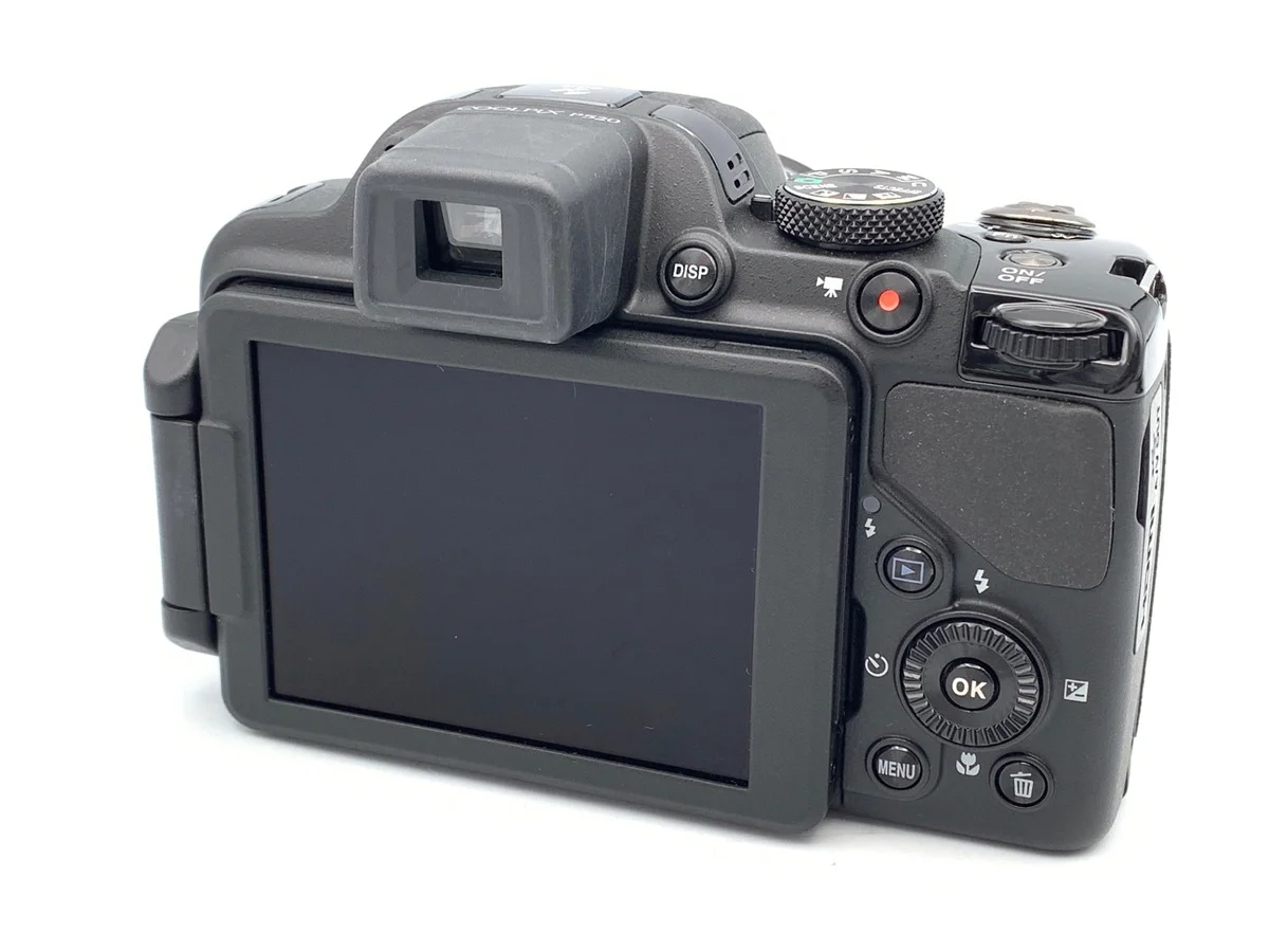 Nikon COOLPIX P520 BK - Thumbnail 2