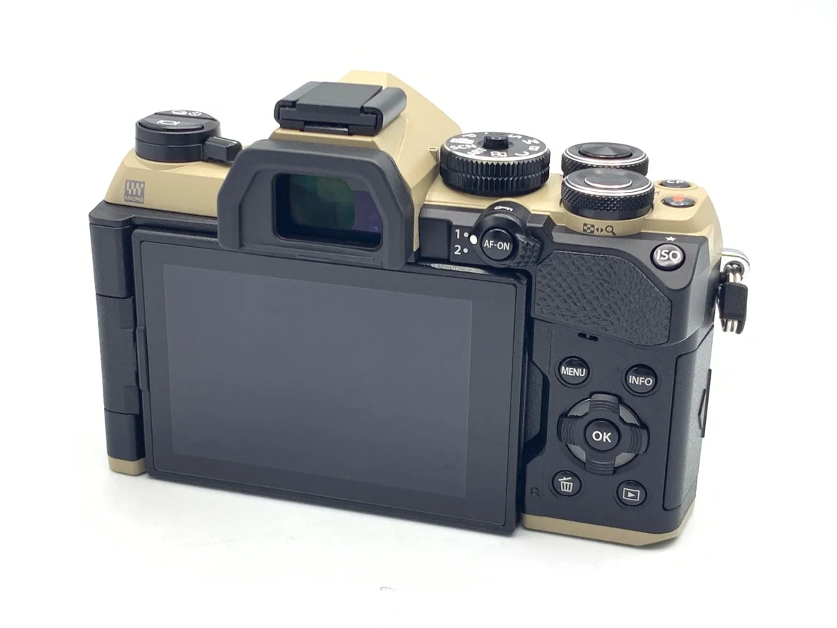 Olympus OM SYSTEM OM-5 Mark II - Thumbnail 2