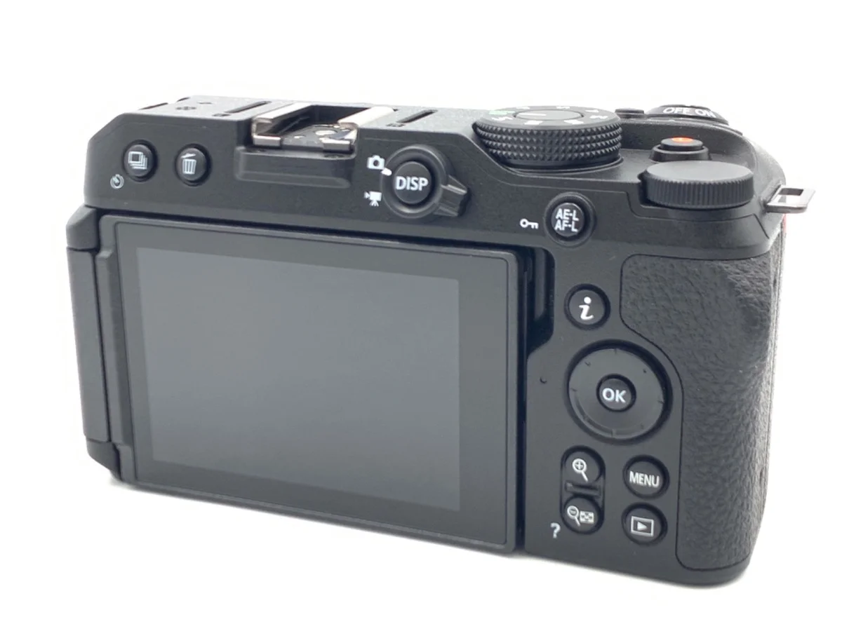 Nikon Z30 - Thumbnail 2