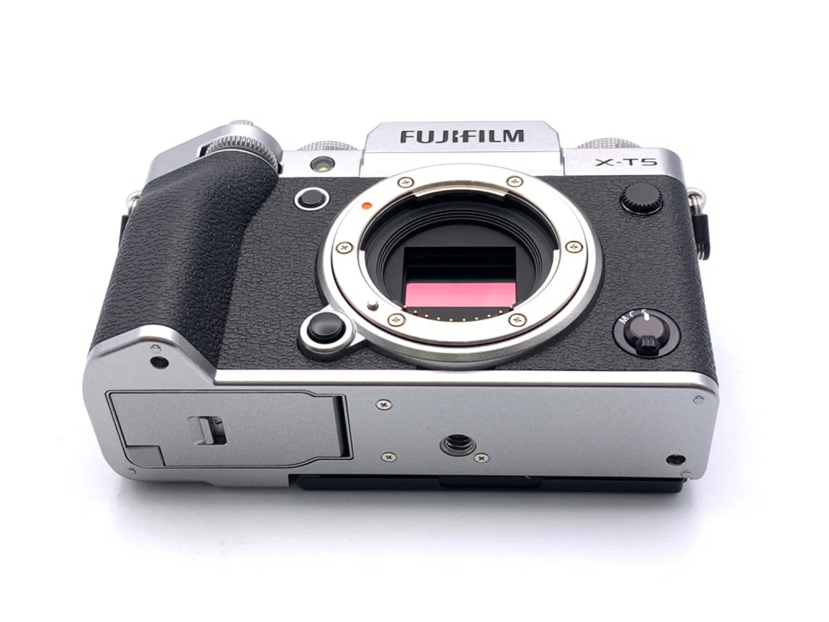 Fujifilm X-T5 - Thumbnail 3